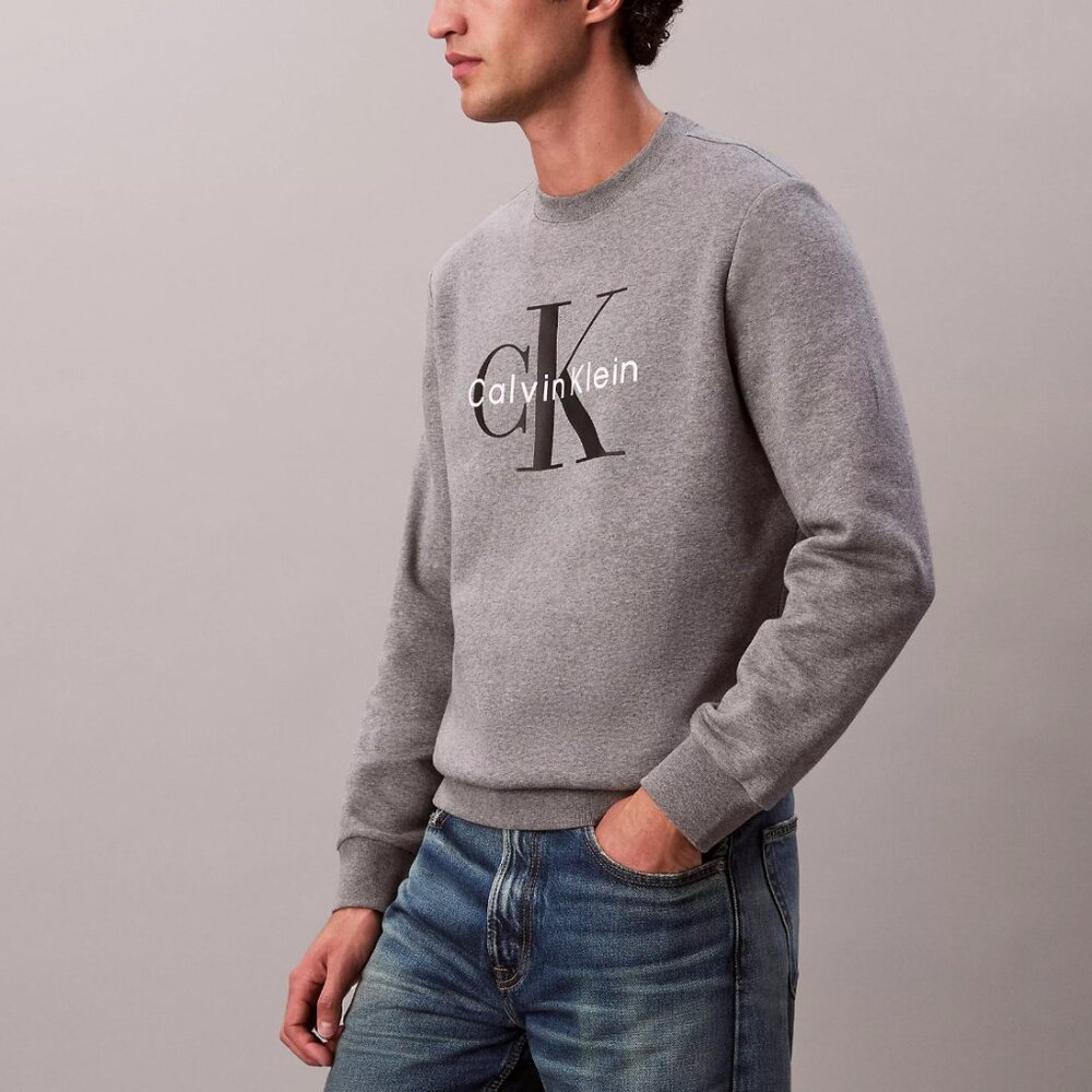Calvin Klein Mens Monologo Fleece Crewneck Sweatshirt,‎ Grey Heather, Large, EUC - Picture 2 of 5